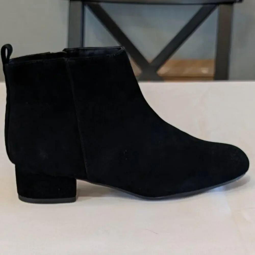 Gianni Bini Black Suede Ankle Boots Girls Size 5 Side Zip Booties